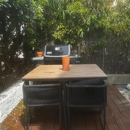 Holiday home Maison Jane. Jardin Terrasse Hyeres