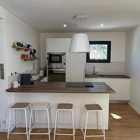 Maison Jane. Jardin Terrasse Hyeres